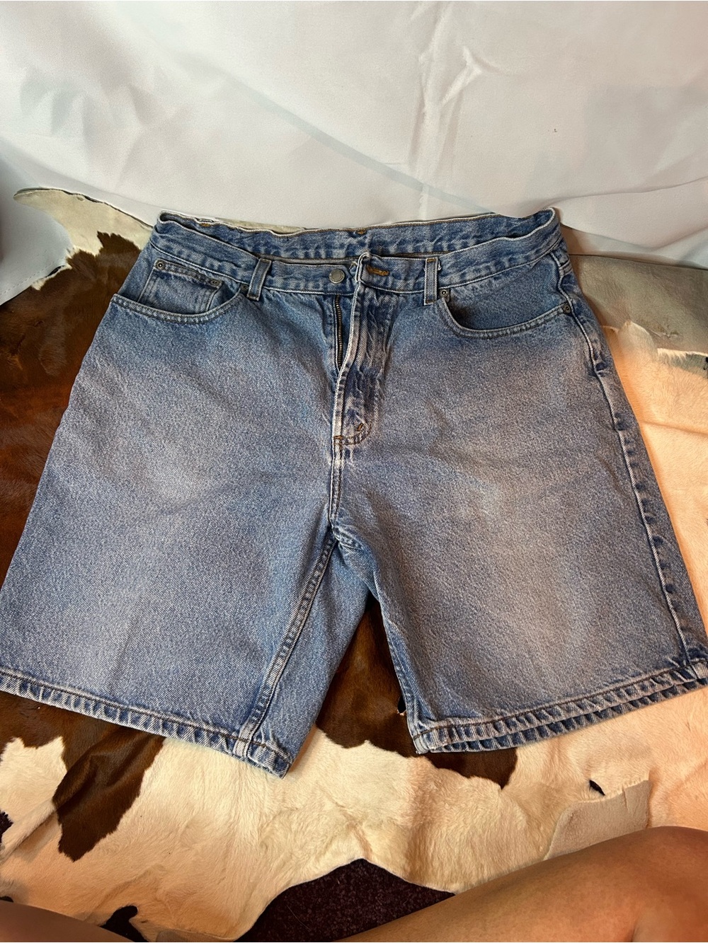 Men's Blue Denim Shorts - Classic Casual Cut